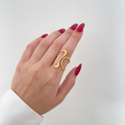 Irregular Hollow Ring