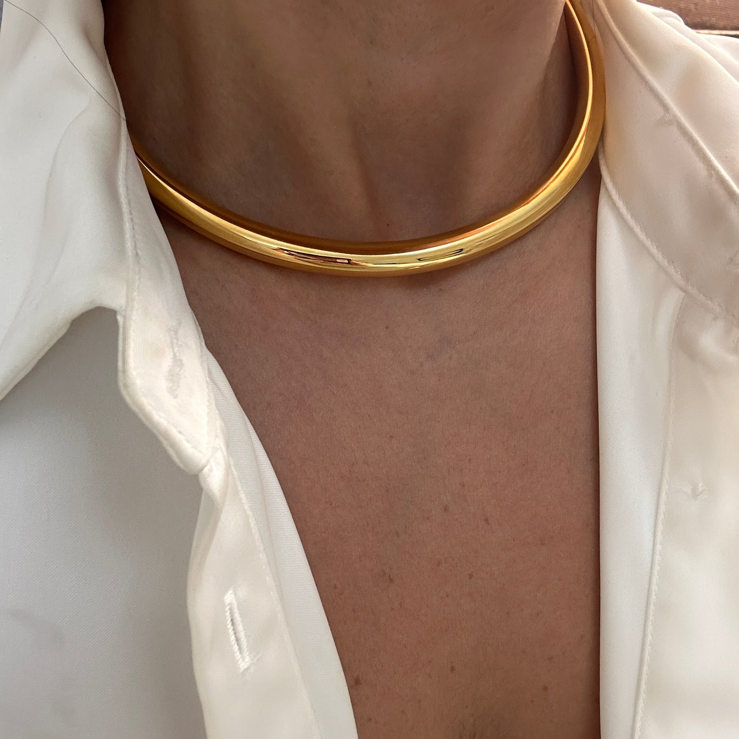Wide Open Choker