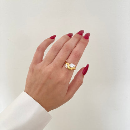 Golden Wave Pear Ring