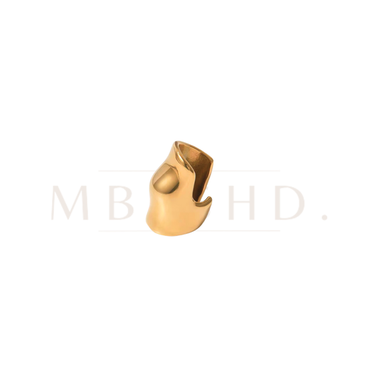 Sculpted Golden Earcuff