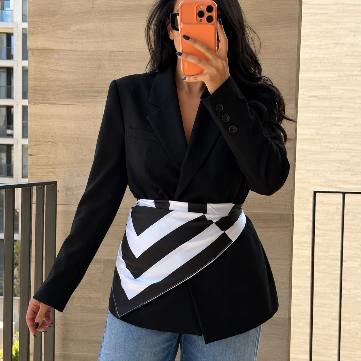 Monochrome Muse